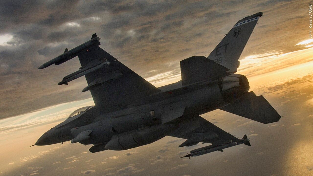 F-16